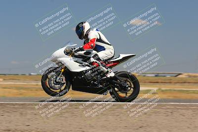 media/Sep-04-2023-Lets Ride (Mon) [[34443f911e]]/B Group/1220pm (Wheelie Bump)/